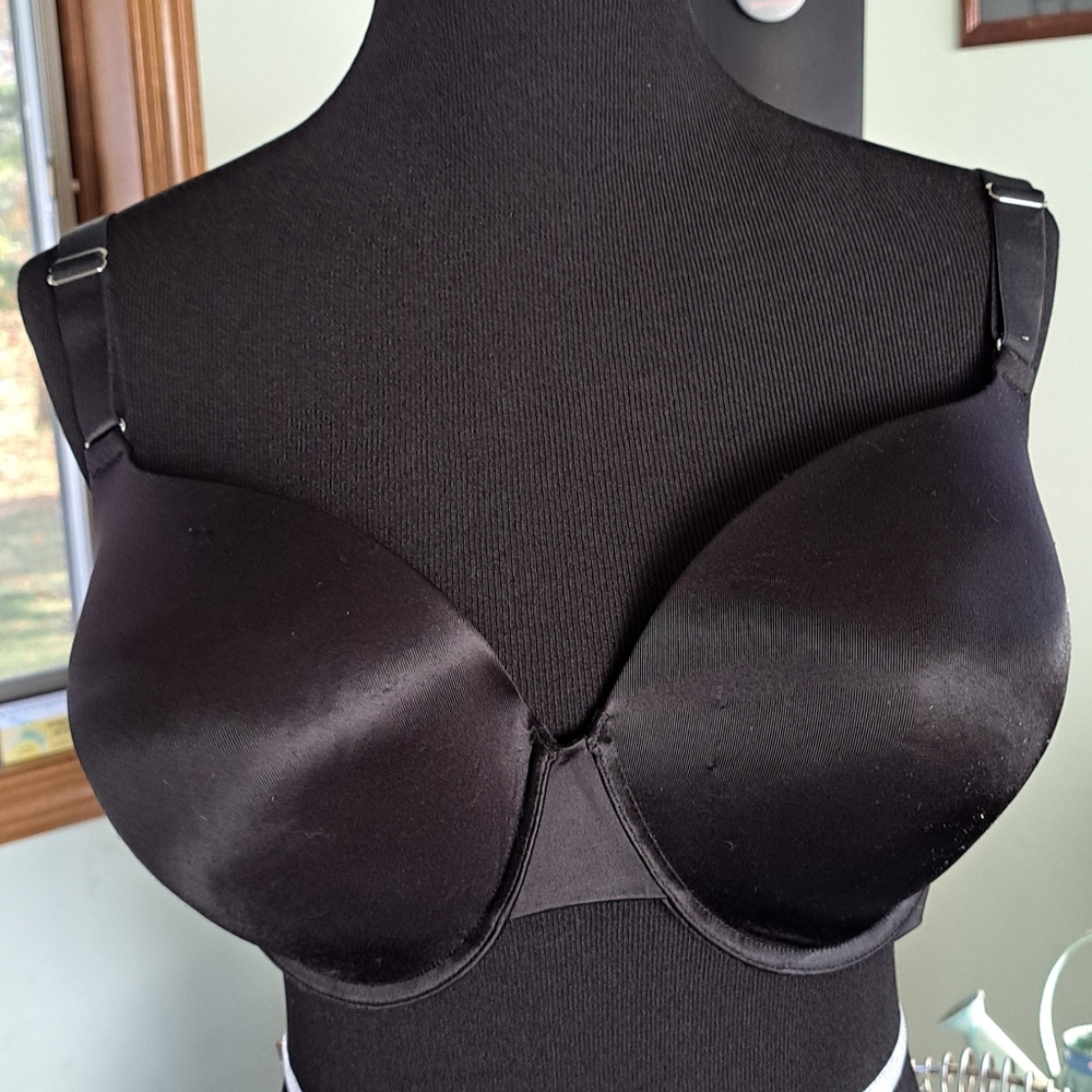 Elegant Black Underwire Women's Bra 38DD